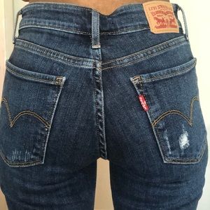 Levi skinny jeans